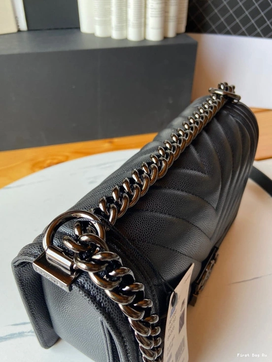First Bag Ru CHANEL BOY 25CM WITH GUN CHAIN BAG 20CM 0808